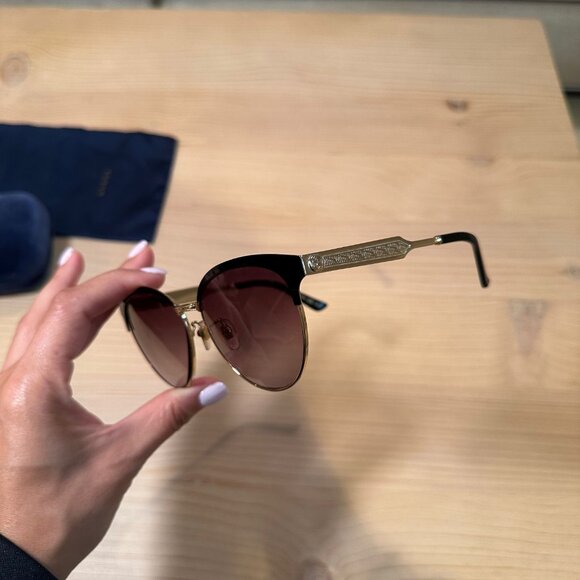 Gucci Sunglasses - Black & Gold main image 5